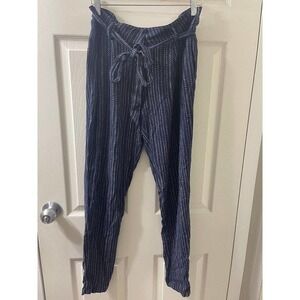 Forever 21 Contemporary Belted Soft Navy Pants Size Small